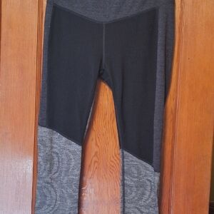 SmartWool Black and Gray Patterned Leggings